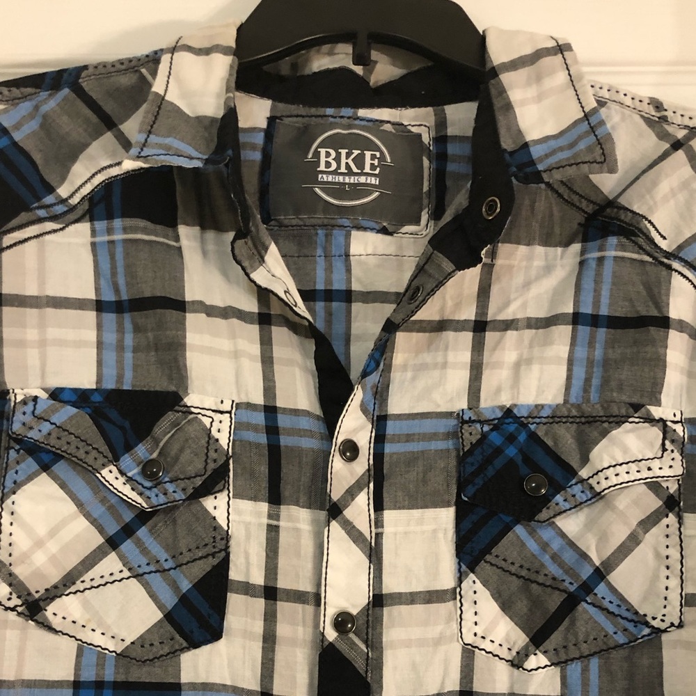 Two Men’s Flannels - Picture 2 of 8